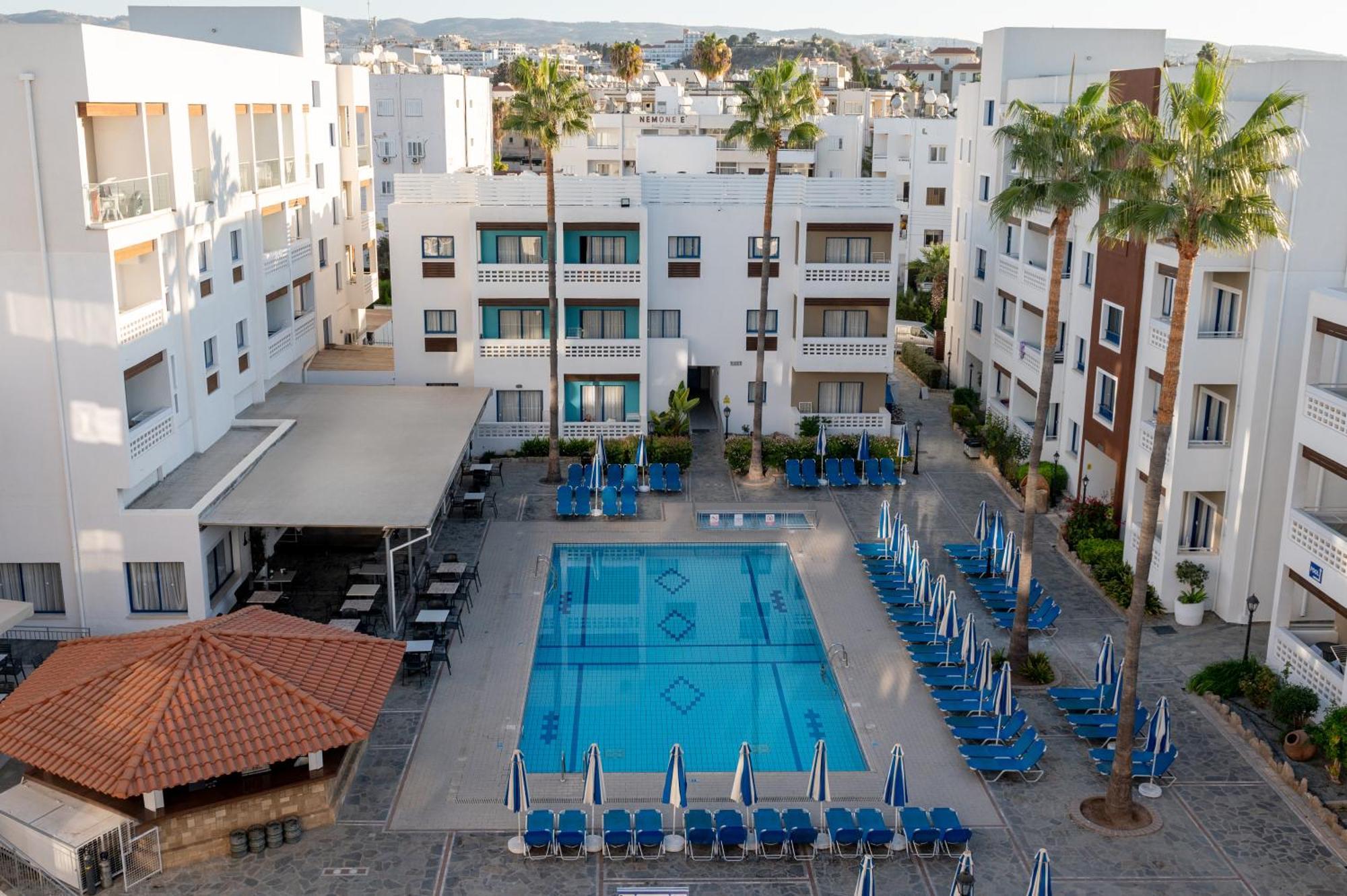 Aparthotel Kefalos Damon Paphos