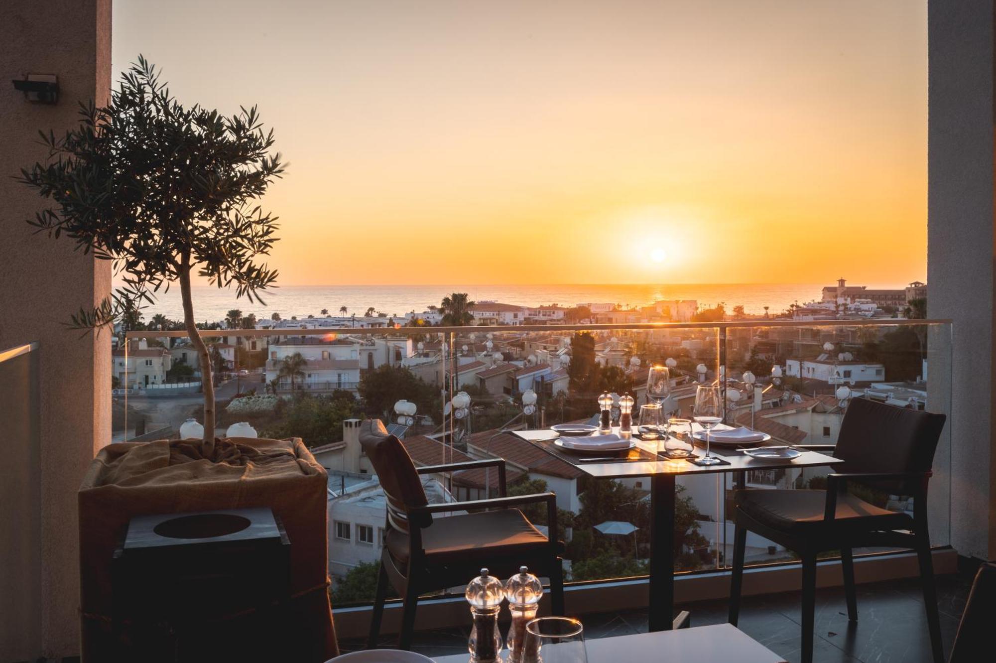 Kefalos Damon Hotel apartamentowy Pafos
