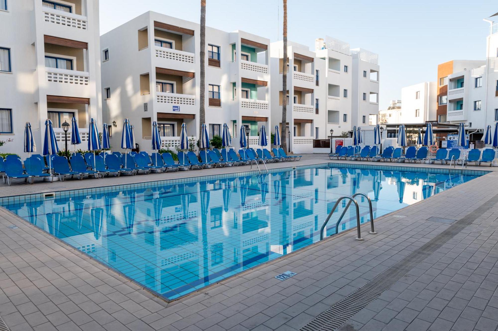 Aparthotel Kefalos Damon Paphos